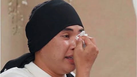 an emotional moment during Elias Tvs interview with Toni Gonzaga