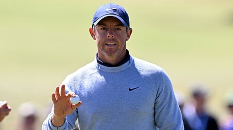 RORY McIlroy makes his presence felt, firing a five-under par 66 to take a one-shot lead after the first round of the Dubai Invitational.