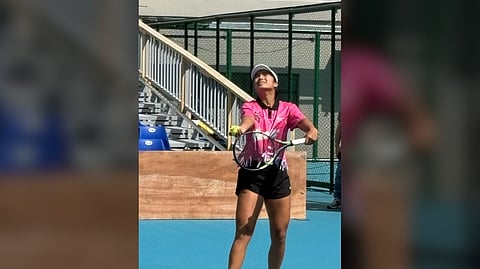 ALEX Eala gets a feel of the newly-refurbished Rizal Memorial Tennis Center way ahead of her much-awaited stint in the Philippine Women’s Open on Monday.