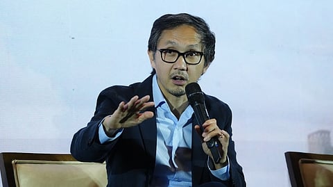 SECRETARY Vince Dizon