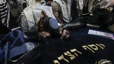 Israeli settler leader lauds Jewish prayer at contested West Bank tomb