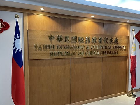 BINONDO murder suspect, tinukoy bilang Chinese national matapos mapabulaanan ang pekeng Taiwanese passport.