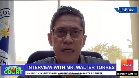 Torres seeks end to fencing row