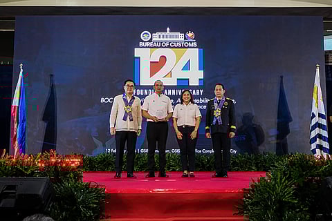 In photo (from left) are Department of Finance Secretary Frederick Go,
Toyota Motor Philippines Corporation (TMP) Senior Vice President for Comptrollership and Treasury Dennis Ben-Hur Escuro, TMP First Vice President for Corporate Affairs Josephine Villanueva, and Bureau of Customs Commissioner Ariel Nepomuceno.