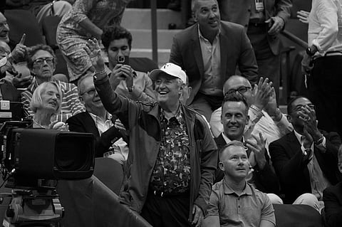 Neil Sedaka, US singer and songwriter, dies at 86