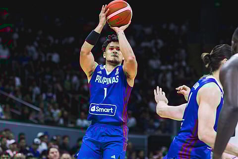 JUAN Gomez de Liaño delivers a solid performance in his return to Gilas Pilipinas after a two-year absence.