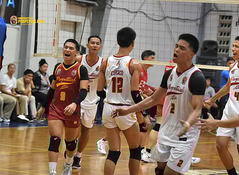 Junior Altas bag 10th victory