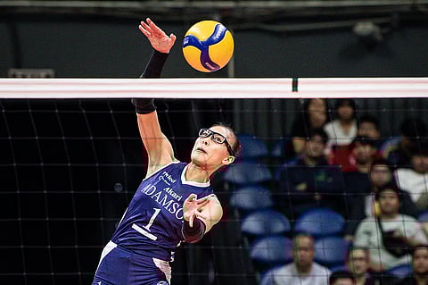 Ex-top rookies lift Adamson, NU