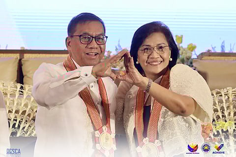CHEd chairperson Shirley Agrupis and DOST Secretary Renato Solidum unveiled key initiatives to strengthen the country’s research and innovation ecosystem during the Higher Education Summit 2026.