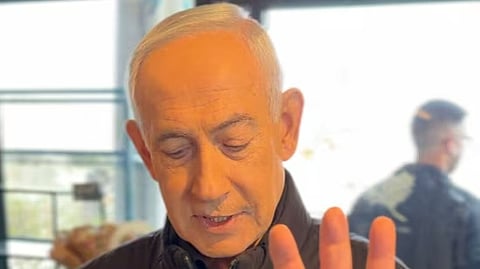 Netanyahu mocks social media rumors of his death