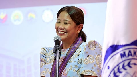 MAYOR Nancy Binay