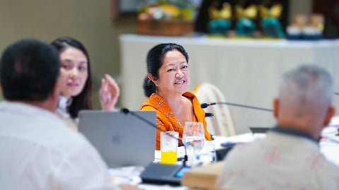 FIRST Lady Liza Araneta-Marcos