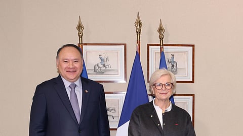 Philippine Defense Secretary Gilberto Teodoro Jr. and French Armed Forces Minister Catherine Vautrin
The meeting was held on 26 March at École Militaire in Paris during Teodoro’s official visit to France.