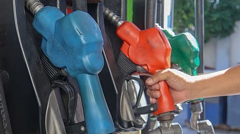 Gasoline rolls back,diesel surges