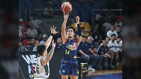 ANDREI Caracut leads an early surge to lift Rain or Shine to a 151-95 win over Blackwater in the PBA Commissioner’s Cup on Tuesday at the Ninoy Aquino Stadium.
