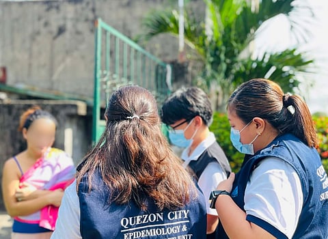 Members of the Quezon City Epidemiology and Surveillance Division conducted a dengue case investigation in different barangays of Quezon City through March 2 to 5.