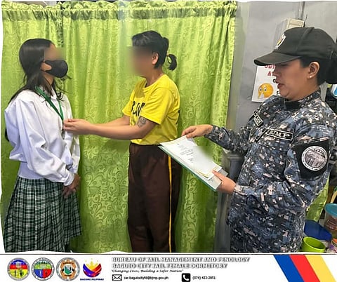 No cage can bar a mother and daughter’s love in Baguio