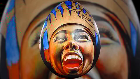 ‘Transcendental Scream’ by Angelo Valmoria Roxas.