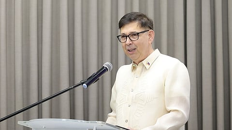 SECRETARY Ralph Recto