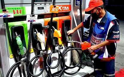 Lawmakers weigh government loans for petroleum firms