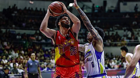 BENNIE Boatwright returns with the mission of reviving the title chances of San Miguel Beer in the PBA Commissioner’s Cup.