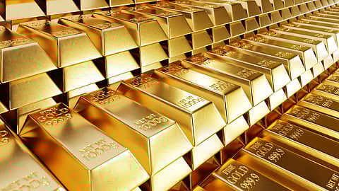 Central banks sell gold as prices retreat