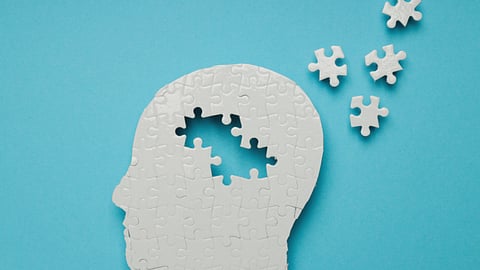 Much-hyped Alzheimer’s drugs do not help patients, review finds