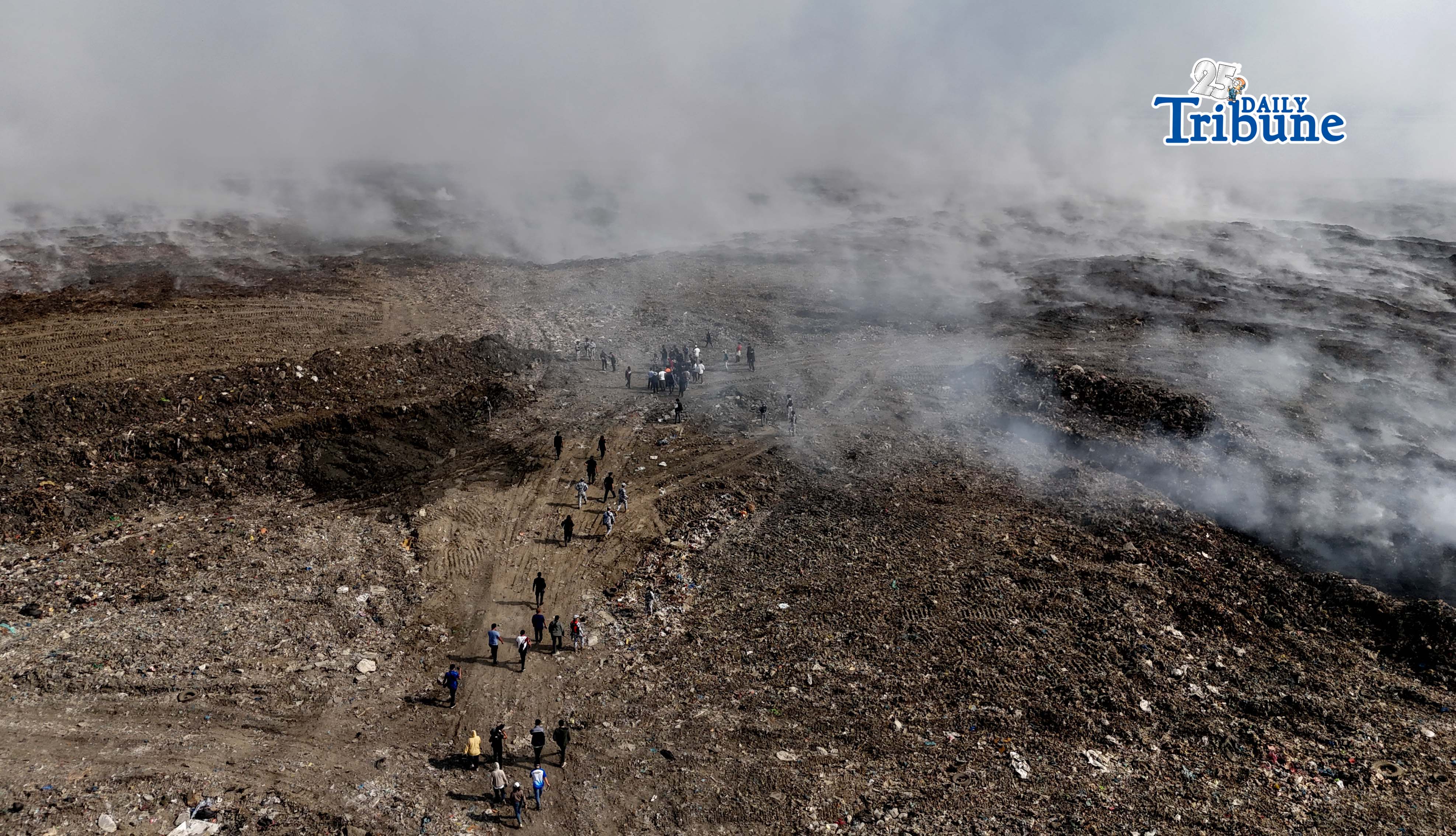 LANDFILL BLAZE FROM ABOVE: An aerial view of the Navotas Sanitary Landfill on 16 April 2026 shows a fire that has been burning for days, affecting nearby communities in Navotas, Malabon, and Obando, Bulacan. Photo by Analy Labor.
