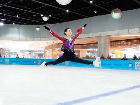 START your skating journey with a free 30-minute skating lesson.