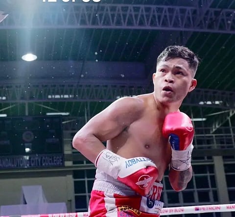 Jerwin Ancajas impresses in featherweight debut.
