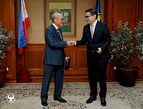 Fitch cuts Philippines outlook to negative, gov’t responds