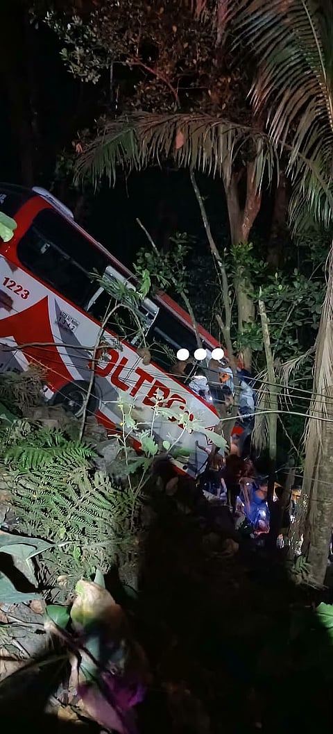 2 dead, 39 injured as bus plunges into ravine