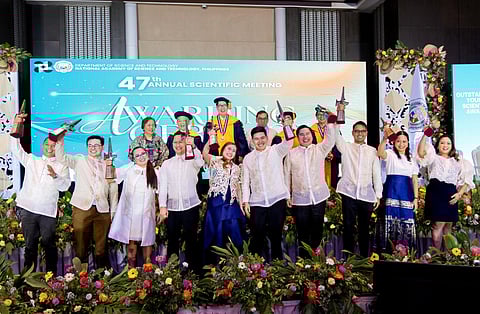 NAST honors top scientists, young researchers