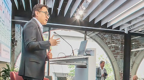 DEPARTMENT of Finance Secretary Frederic D. Go spoke before US business leaders and potential investors, making a pitch for the Philippines as a viable investment hub at a Philippine Executive Forum held recently in San Francisco.
