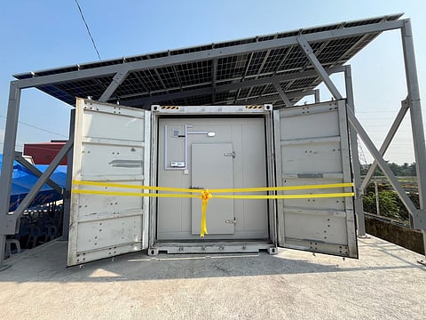 The Department of Agriculture (DA) Regional Field Office 3 (RFO3) turned over the first Solar-Powered and Wind-Powered Modular Cold Storage Facility in the country to the local government of Dinalupihan, Bataan on April 23, 2026.