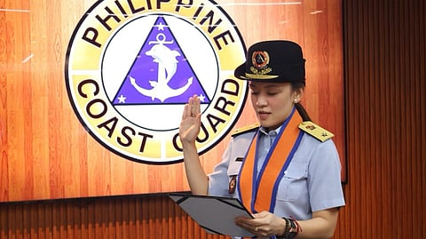 Atienza sworn in as PCG Auxiliary Commodore