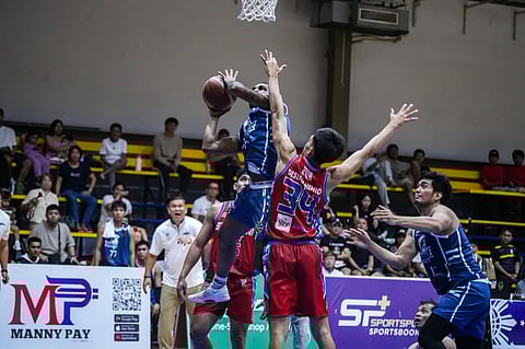 EREMY Robinson delivers in the clutch, helping the Valenzuela Darkhorse avert a collapse with a 77-72 win over the Sarangani 10ACT in the MPBL 2026 Season late Friday.