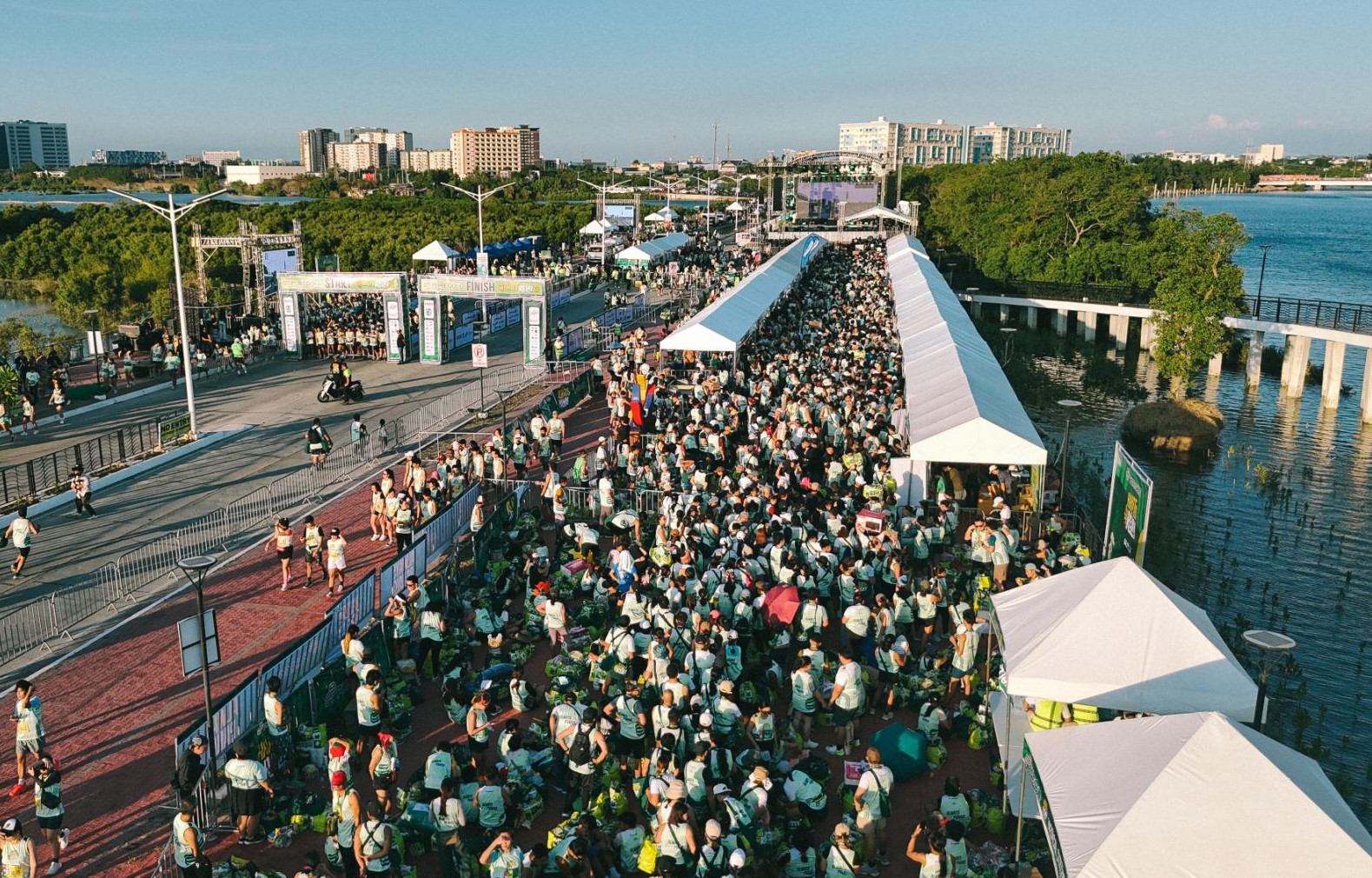 Annual ‘Hakot Relay’ expands to Visayas amid rising cost of goods