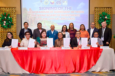 Officials from the Lapu-Lapu City Government and Board of Investments during the ceremonial signing of the Memorandum of Agreement to strengthen investment promotion and business facilitation in the city.