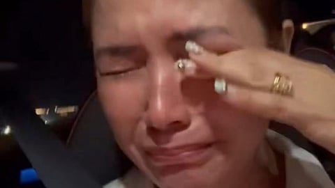 An Emotional Yeng Constantino thanks supporters for sold out concert