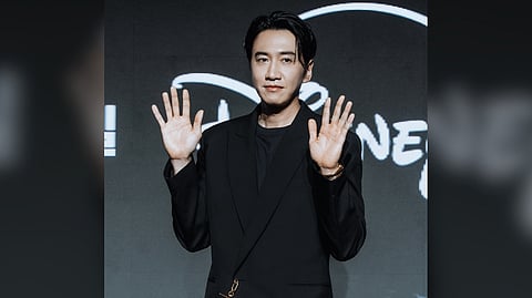 LEE Kwang Soo.