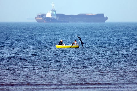 DMW monitors ships crossing Strait of Hormuz amid tensions