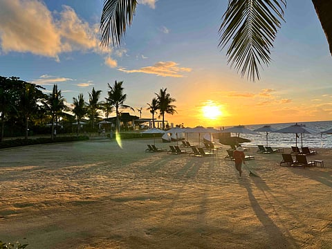 THE splendid sunrise in Mactan Bay, which never failed to mesmerize guests at Crimson Spa and Resort-Mactan, one of the hotels that billeted delegates of the recently concluded 48th ASEAN Summit and Related Meetings in Cebu last week.