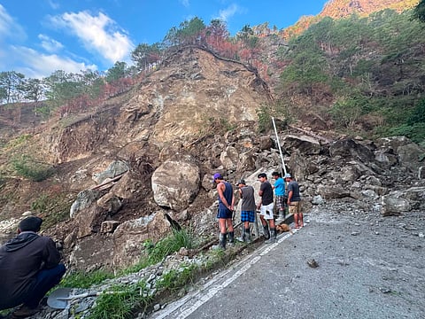 Landslide closes Mountain Province road