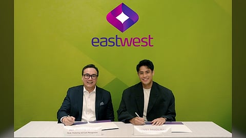 EASTWEST chief marketing and cash management officer Martin Reyes (left) joins actor and digital personality Donny Pangilinan during the renewal of Pangilinan’s partnership as EastWest brand ambassador.