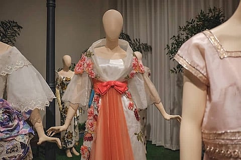 ‘IMAGINING/IMAGING’ showcases a collection of newly restored Filipiniana gowns created between the late 1940s and the early 1980s by National Artist Salvacion Lim Higgins.