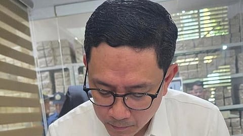 Mans Carpio slaps Trillanes with perjury complaint