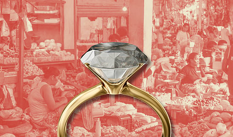 Two women nabbed in fake gold ring scam