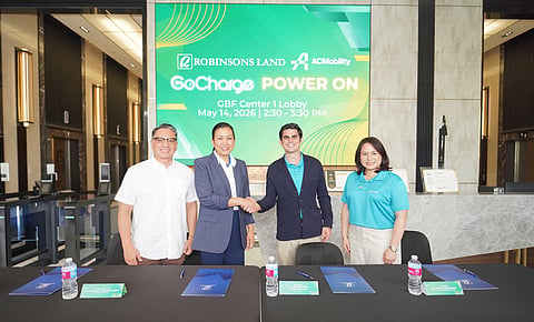 ACMOBILITY has partnered with Robinsons Land Corporation to build electric vehicle charging stations in RLC properties across the country, making EV charging accessible to more Filipinos. Shown are (from left): Jericho Go, Robinsons offices senior vice president and Business Unit general manager; Mybelle Aragon-GoBio, Robinsons Land president and CEO; Jaime Alfonso Zobel de Ayala, ACMobility CEO; and Carla Buencamino, ACMobility head of Mobility Infrastructure.