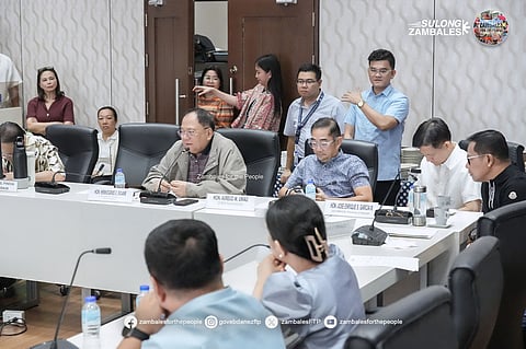 The Regional Development Council Region 3 (RDC3) conducted an Executive Meeting to discuss ongoing priority project of Central Luzon on 25 May 2026 in the City of San Fernando, Pampanga.